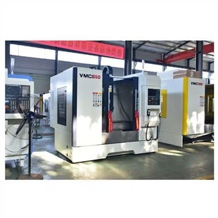 Maszyna VMC z osią VMC650 4